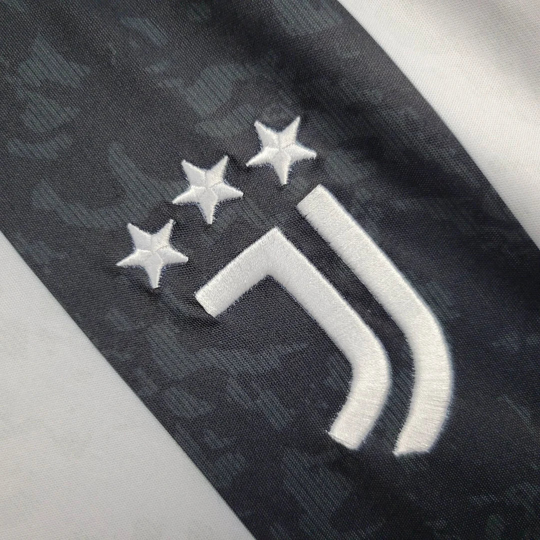2024/2025 Juventus Home Football Shirt