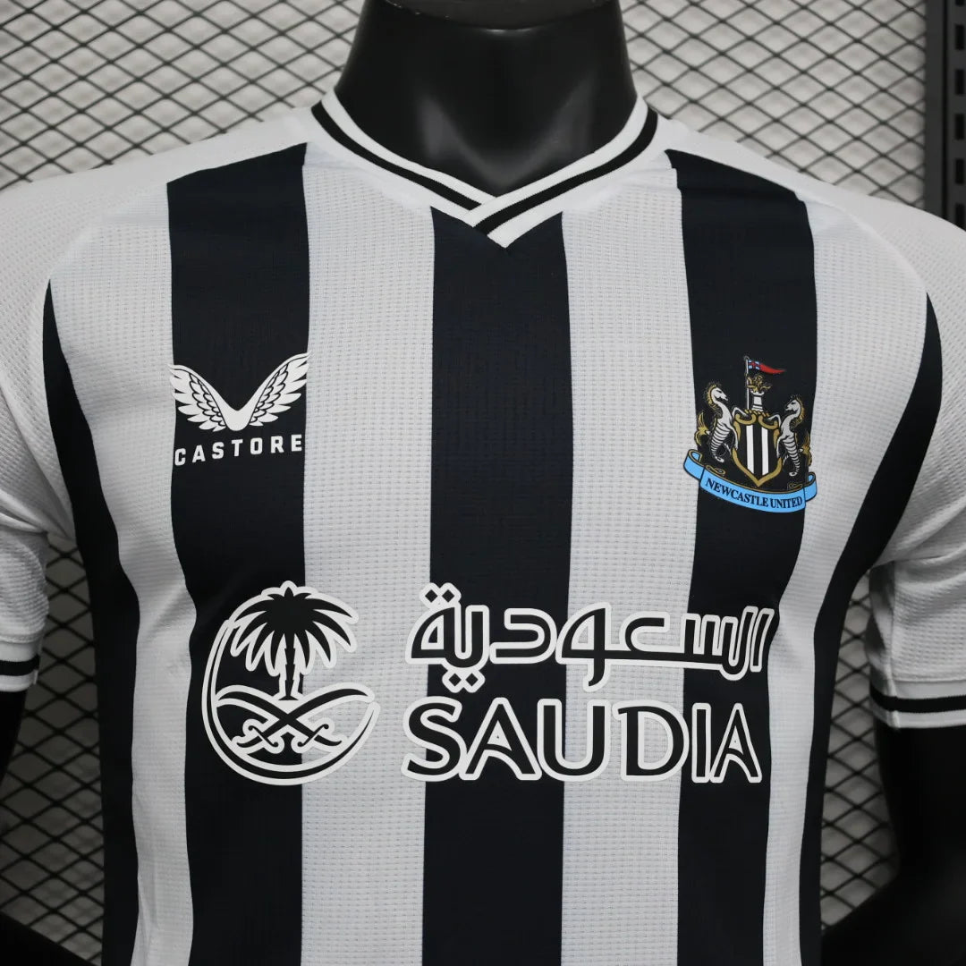 2023/2024 Newcastle United Home Football Shirt - Player Version