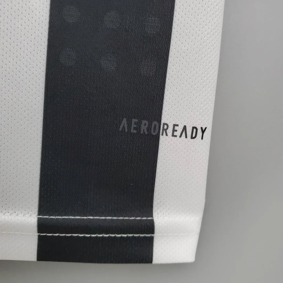 2021/2022 Juventus Retro Home Football Shirt
