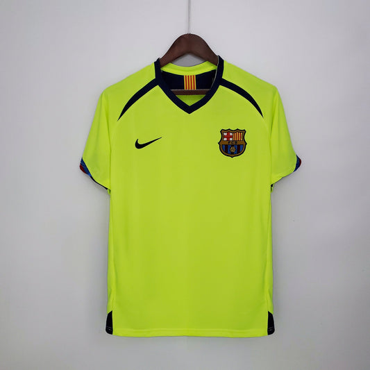 2005/2006 Retro Barcelona Away Football Shirt