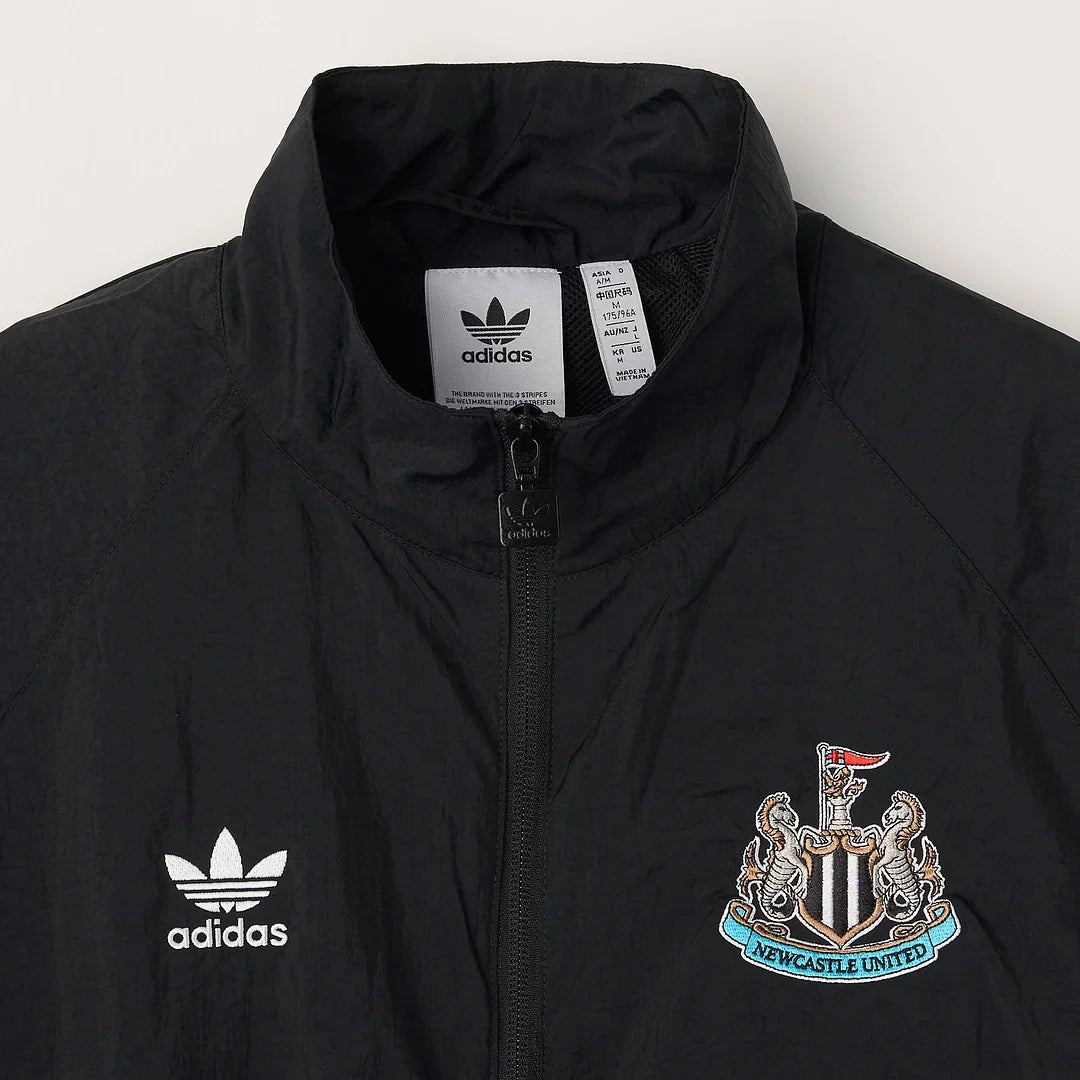 2024/2025 Newcastle United Windbreaker Black