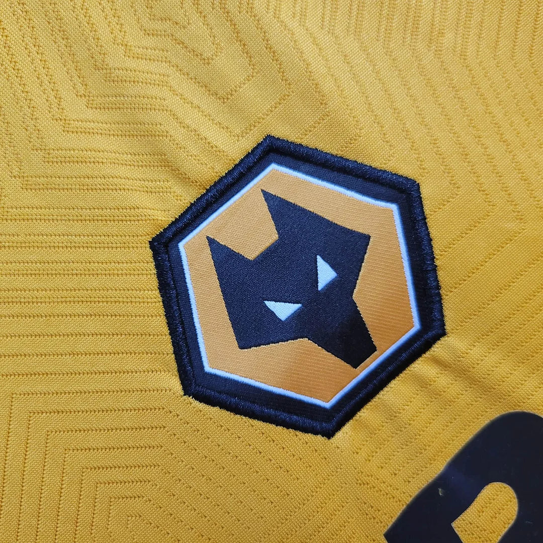 2024/2025 Wolverhampton Home Football Shirt