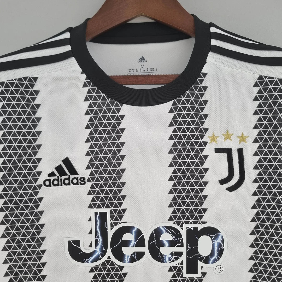 2022/2023 Juventus Home Football Shirt