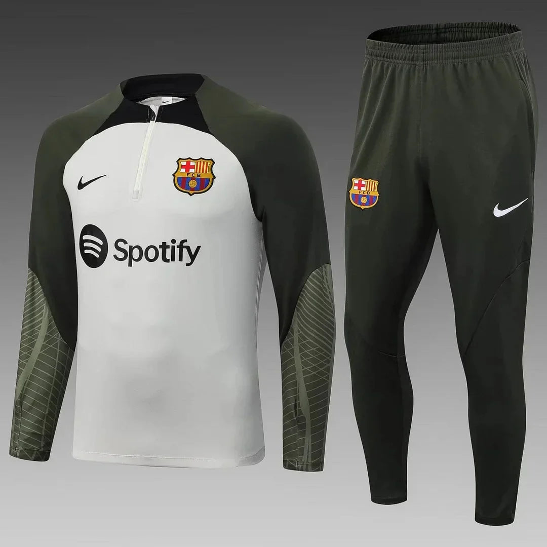 2023/2024 Barcelona Half-Pull Green Tracksuit