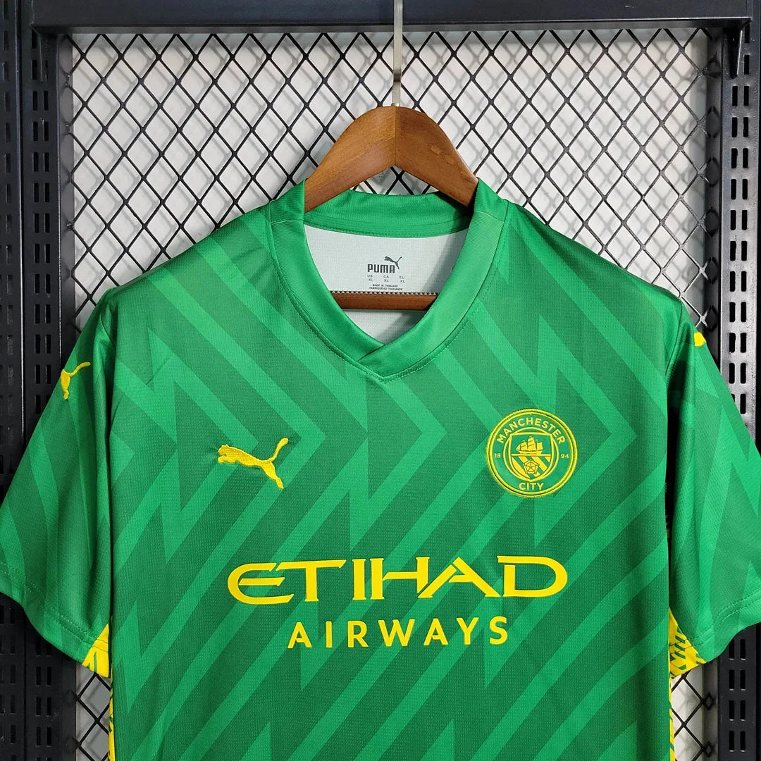 2023/2024 Manchester City Goalkeeper Green Football Shirt