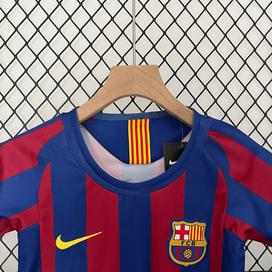 2005/2006 Retro Barcelona Home Football Shirt Kids Size