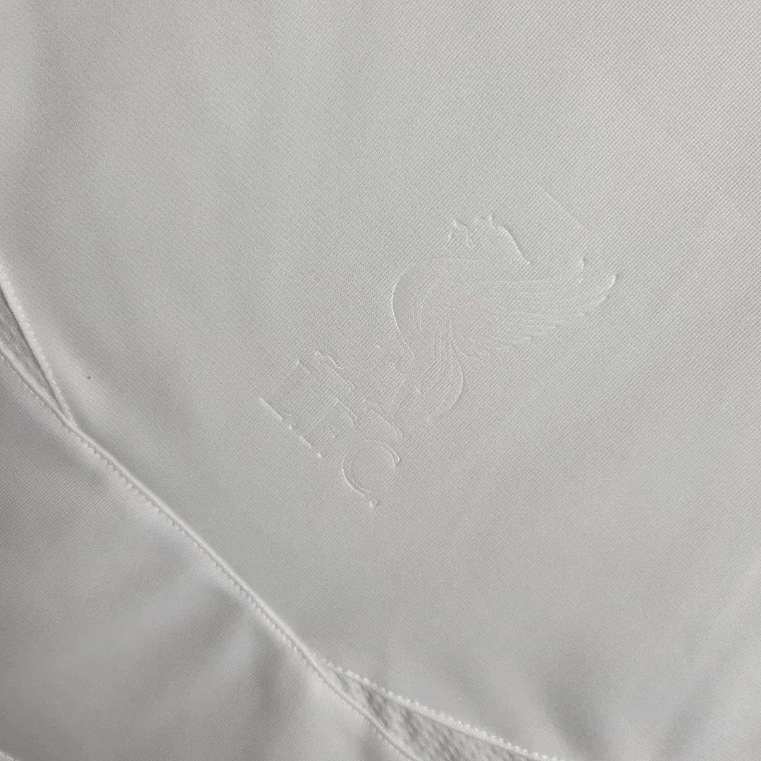 2006/2007 Retro Liverpool Away Football Shirt