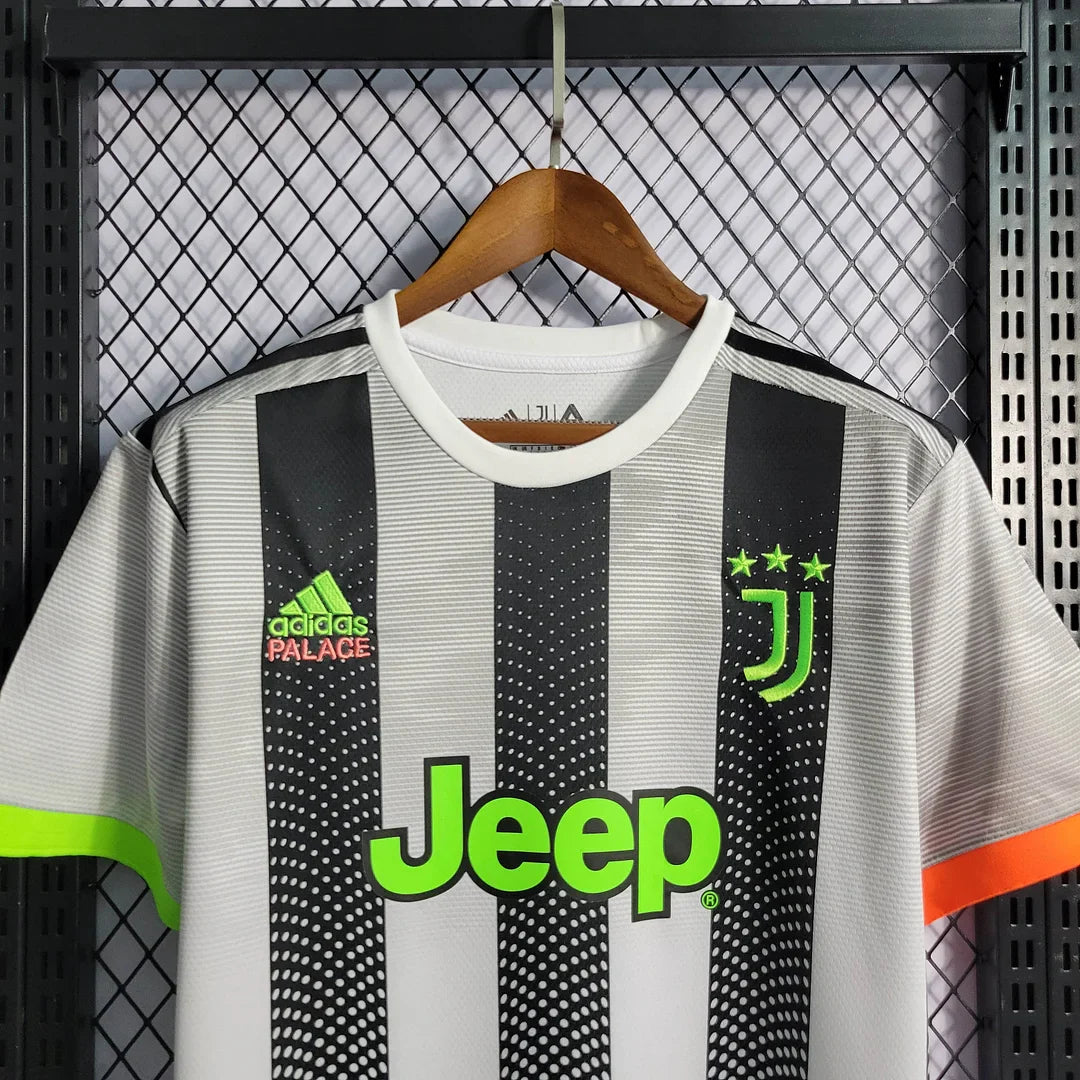 2019/2020 Retro Juventus Joint Edition Black and White Football Shirt